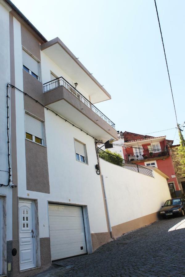 Casa Do Neto Tiago Villa Fundao Exterior photo